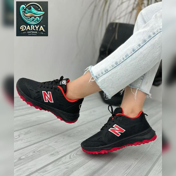 کفش کتونی زنانه نیو مدل ستین