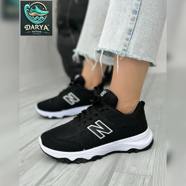 کفش کتونی زنانه نیو مدل ستین