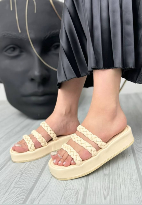 خرید صندل زنانه مجلسی مدل گیسو کرم