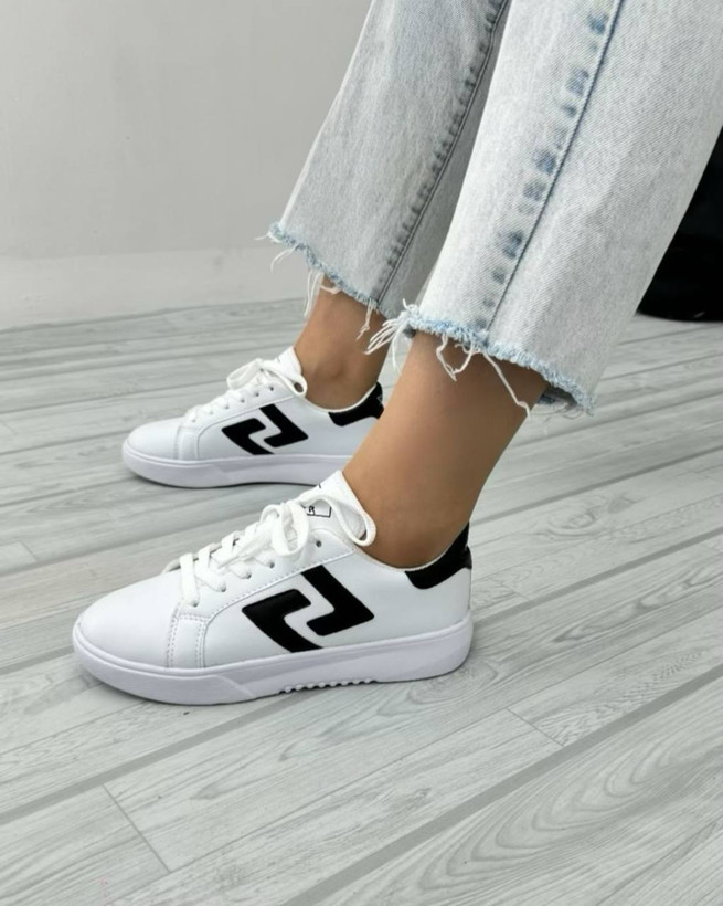 خرید کفش کتونی دخترانه شیک و زیبا مدل سون مشکی