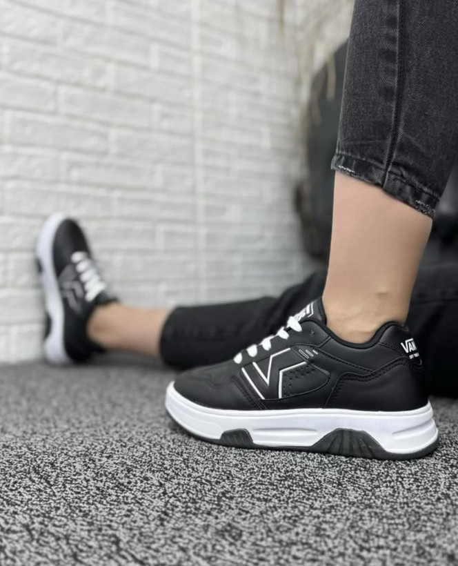 خرید کفش زنانه جذاب ونس مدل وال مشکی بنفش