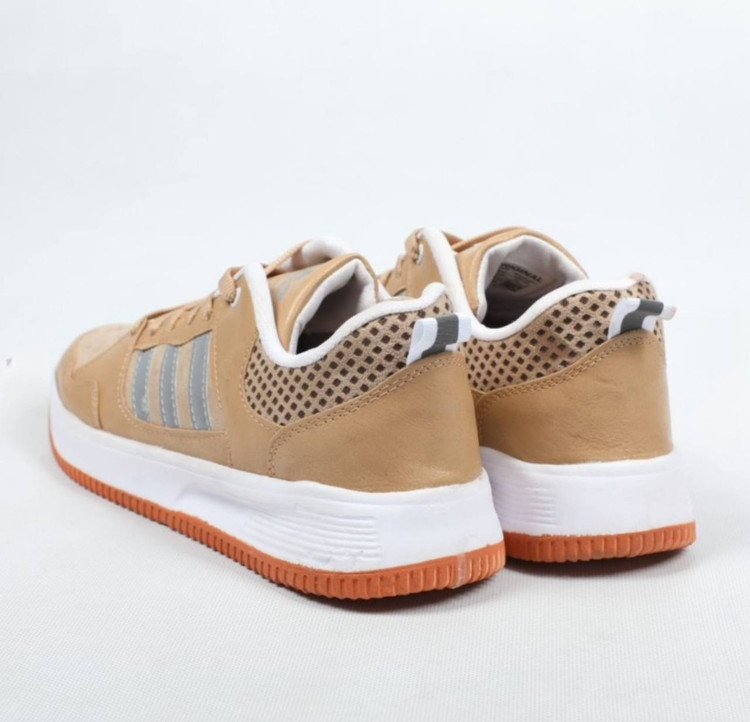 کفش کتونی مردانه آدیداس طرح بلگاری مشکی