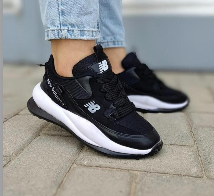 کفش کتونی زنانه نیوبالانس