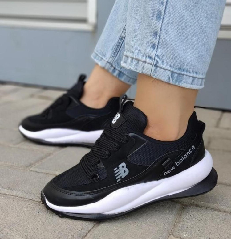 کفش کتونی زنانه نیوبالانس